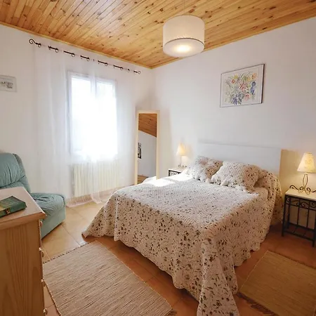 Two-bedroom Holiday Villars 0 01 別荘